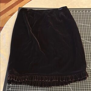 Black Ruffled Knee-Length Pencil Skirt for Work. Velvet.